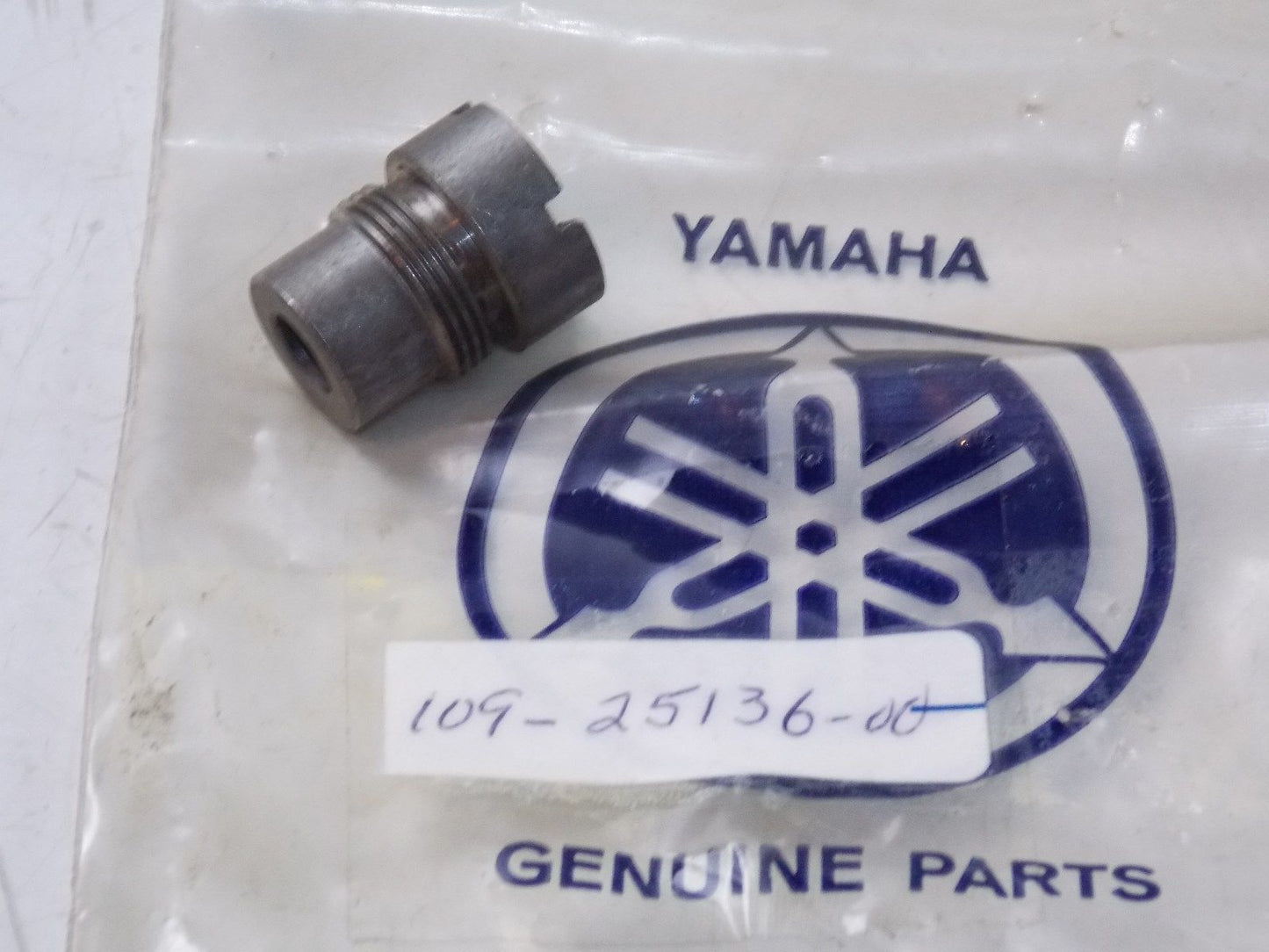 NOS YAMAHA 1963-2001 WHEEL BUSH YG1 DT1 YR2 ATM1 XT250 TW200 109-25136-00 - MotoRaider