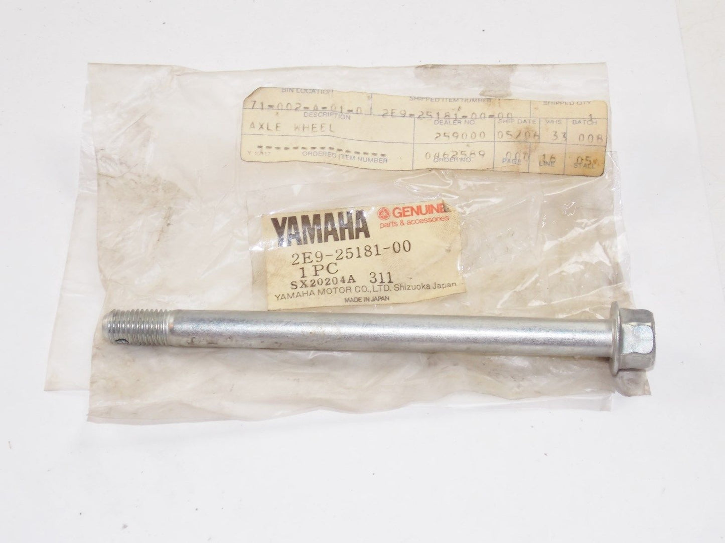 NOS YAMAHA 1979-1987 FRONT AXLE BOLT MJ50 QT50 2E9-25181-00 - MotoRaider