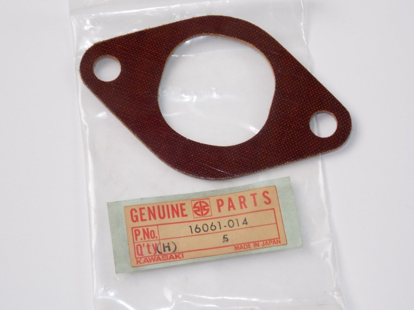 NOS KAWASAKI 1972 1973 1974 1975 HEAT INSULATOR H2 16061-014 - MotoRaider