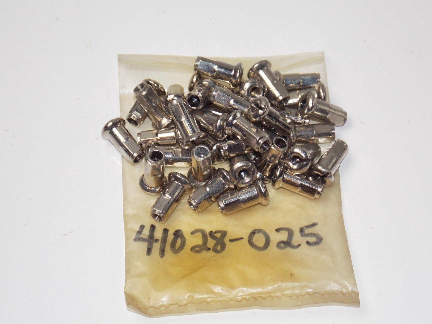 37 NIPPLES FRONT OUTER WHEEL KAWASAKI 1970 1971 F5 F8 41028-025 - MotoRaider