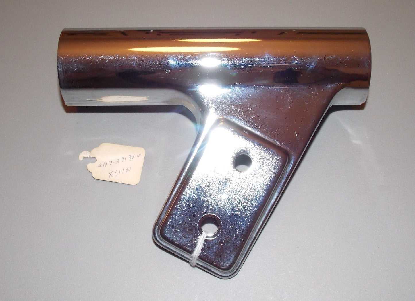 NOS YAMAHA 1978 1979 1980 1981 FORK UPPER COVER 2 XS1100 2H7-23131-00 - MotoRaider