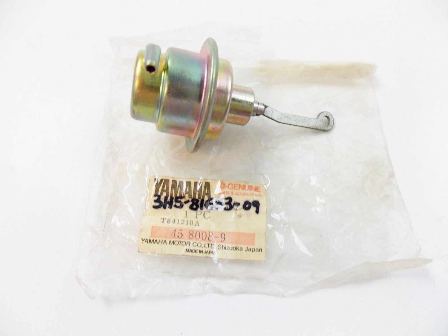 NOS OEM YAMAHA 1973-1976 SPECIAL SHAPE NUT MX250 SC500 DT250 90179-14163 - MotoRaider