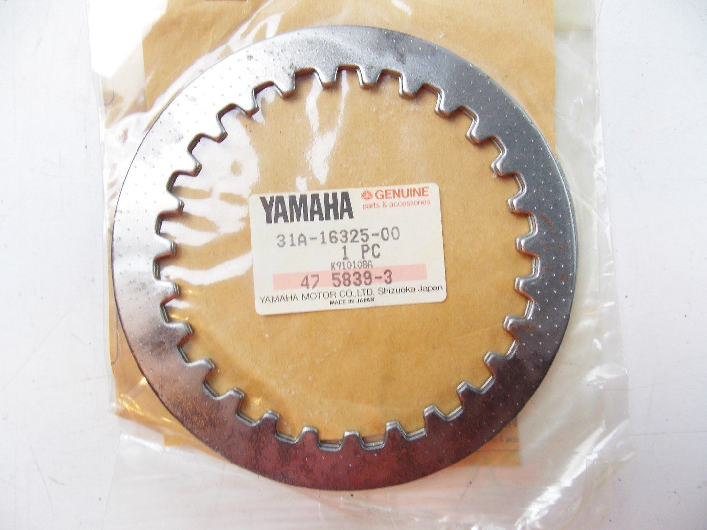 NOS YAMAHA 1983 1985-97 2001-05 CLUTCH PLATE 2 XJ900 FZX700 FZ750 31A-16325-00 - MotoRaider