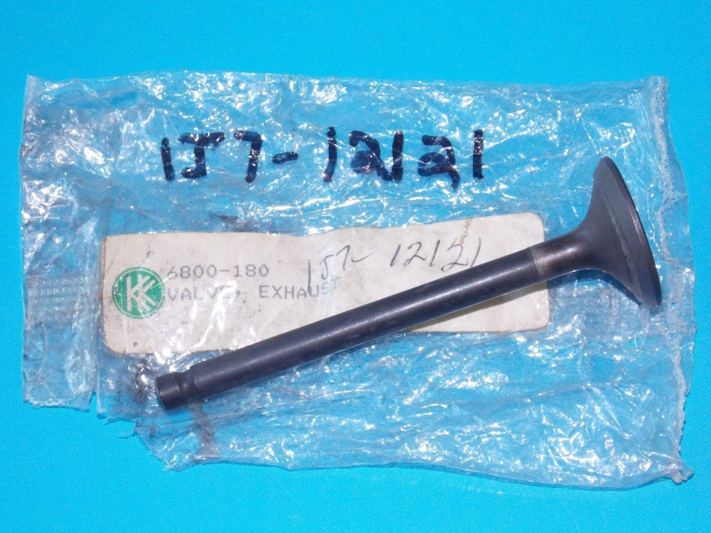 NOS YAMAHA 1977-1981 EXHAUST VALVE XS1100/750/850  1J7-12121-00 - MotoRaider