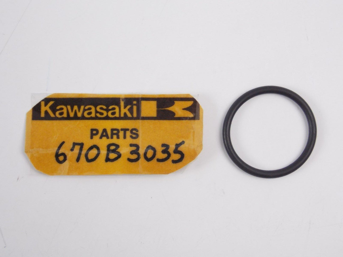 NOS OEM KAWASAKI 1966-1975 0 RING 35MM A1 A7 F9 670B3035 - MotoRaider