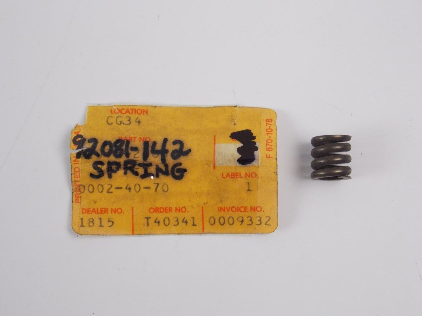 NOS OEM KAWASAKI 1976-1984 TWIN BELT BLANCER SPRING KZ750 92081-142 - MotoRaider