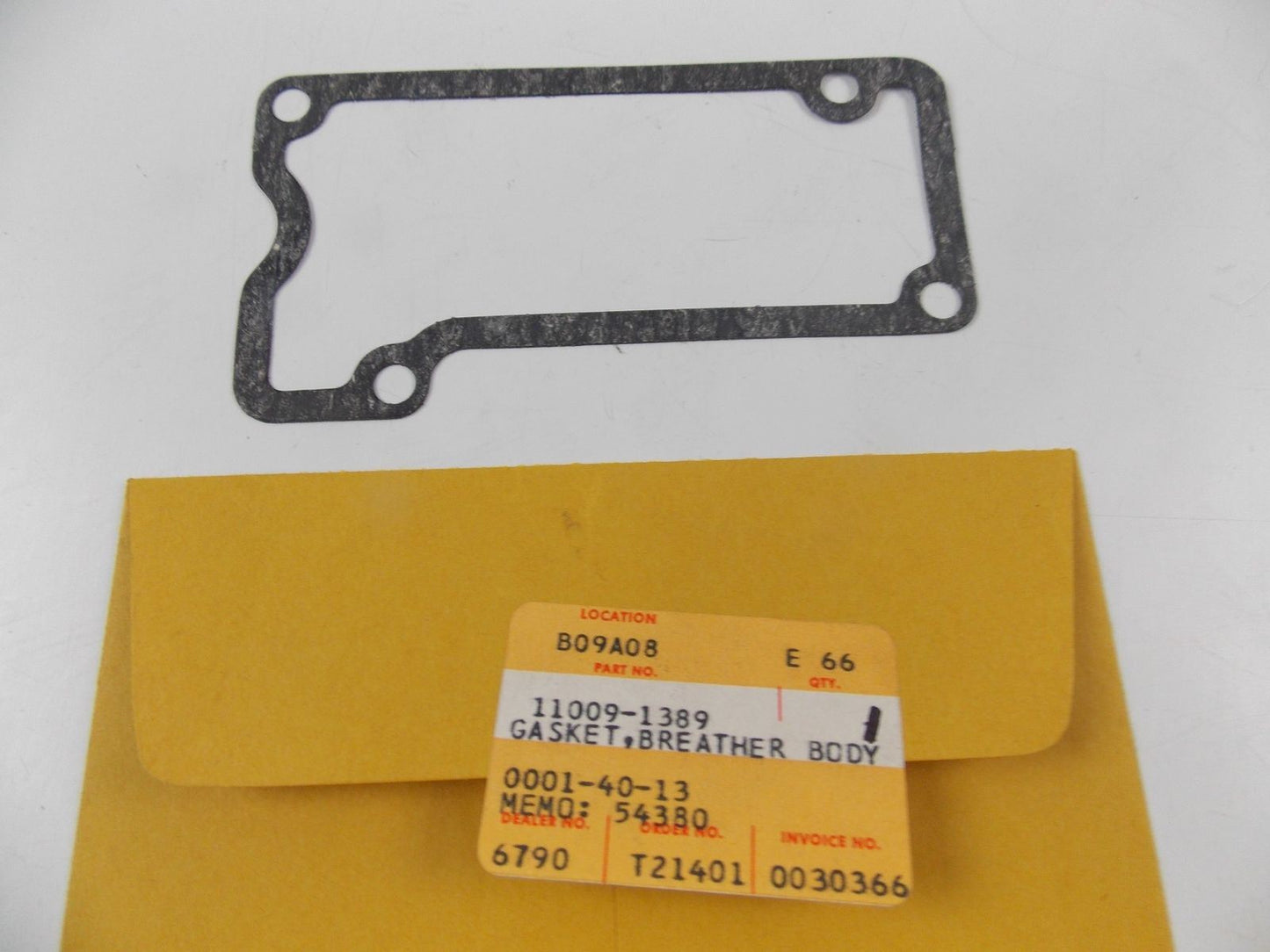 NOS OEM KAWASAKI 1986-1990 ZG ZX 1000/ ZX100 GASKET BREATHER BODY 11009-1389 - MotoRaider