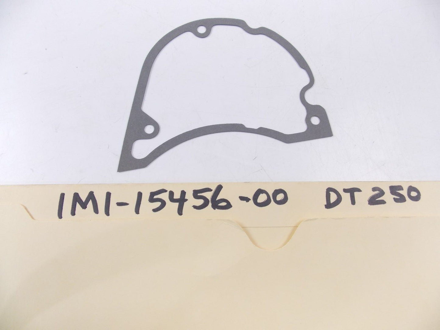 NOS 1977-1979 YAMAHA OIL PUMP COVER GASKET DT250 DT400 1M1-15456-00 - MotoRaider