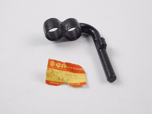 NOS OEM 1982 1983 SUZUKI R FOOTREST BAR  43511-05311 - MotoRaider