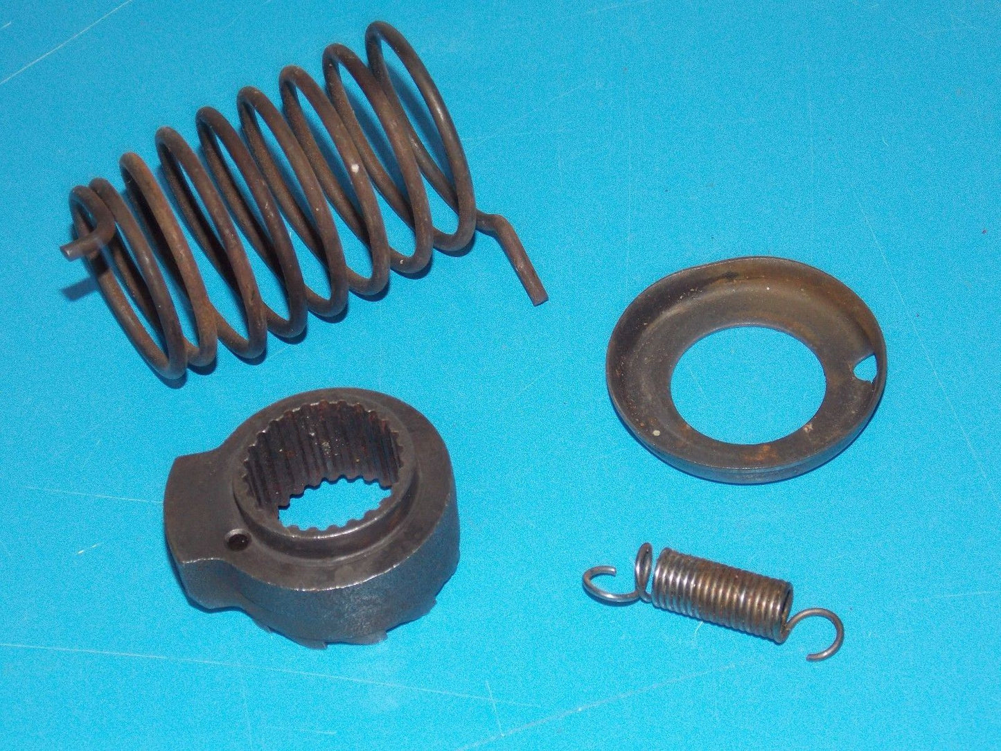 1973-1976 KTM PENTON MC GS 250 400 KICK STARTER RATCHET GEAR SPRING CUP - MotoRaider