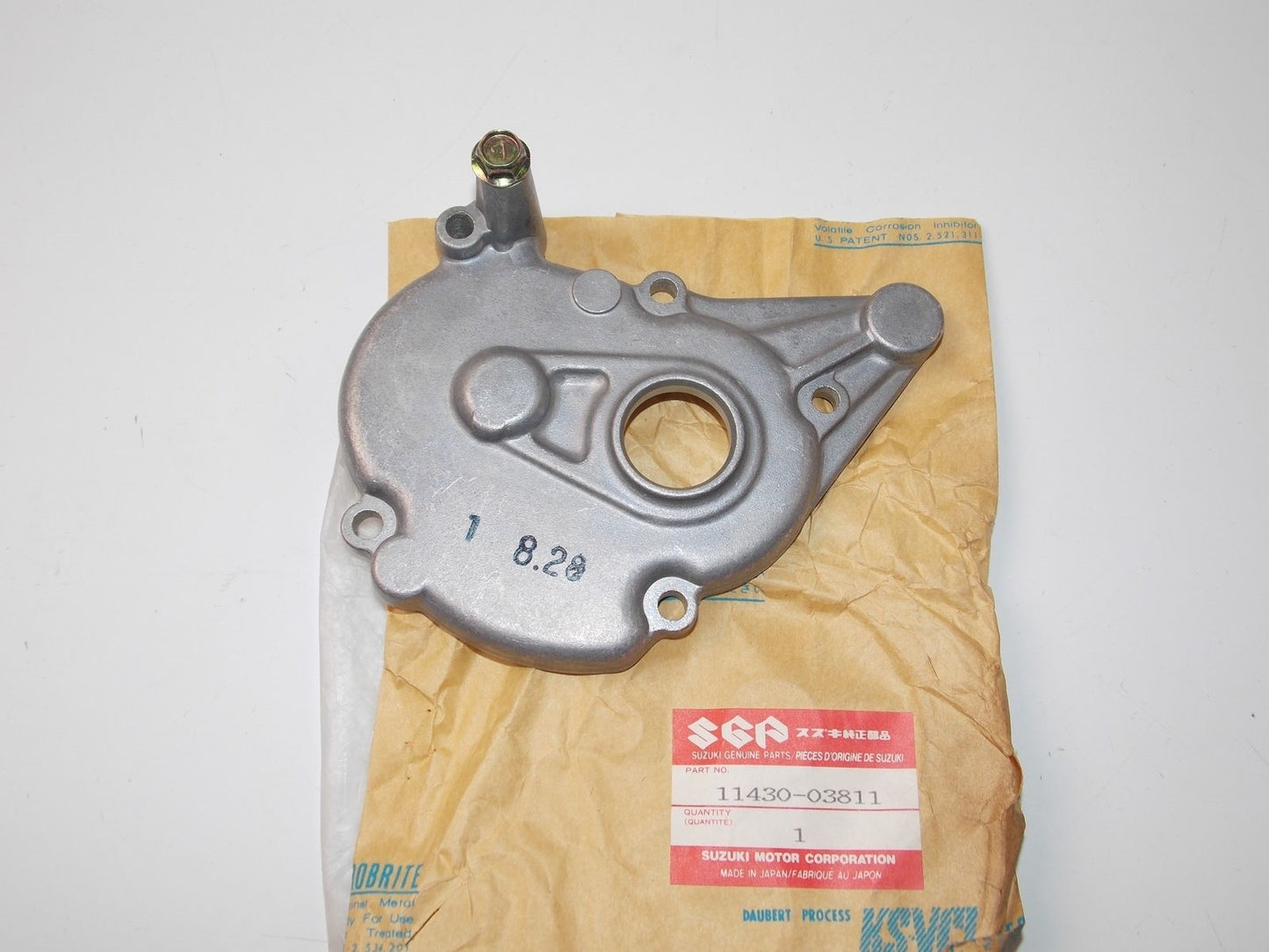 NOS OEM SUZUKI SCOOTER 1990'S CP50 GEAR BOX COVER 11430-03811 - MotoRaider