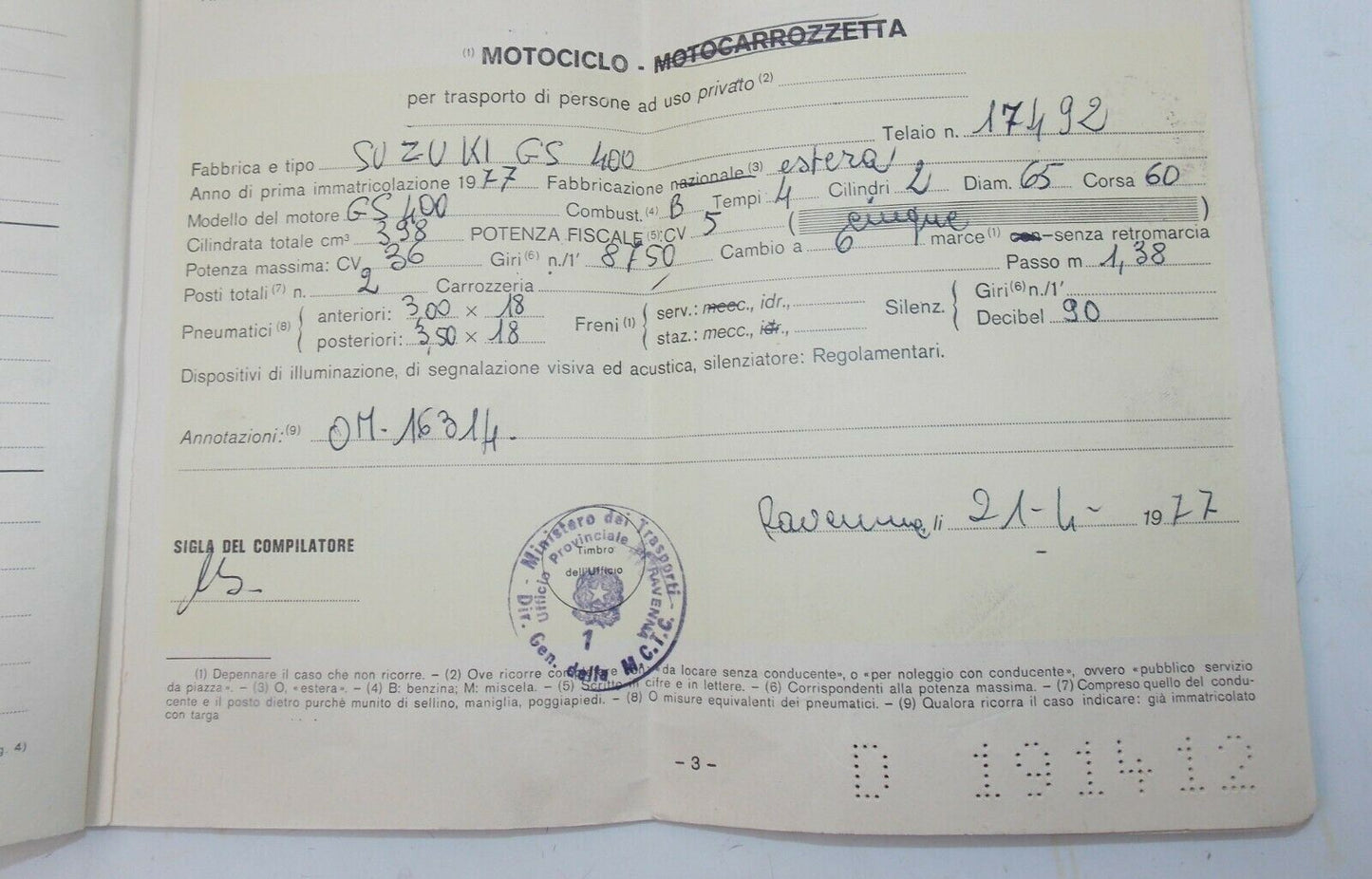 1977 SUZUKI GS400 OWNER CERTIFICATE BOOK MOTORCYCLE ORIGINAL ITALIAN DOCUMENT - MotoRaider