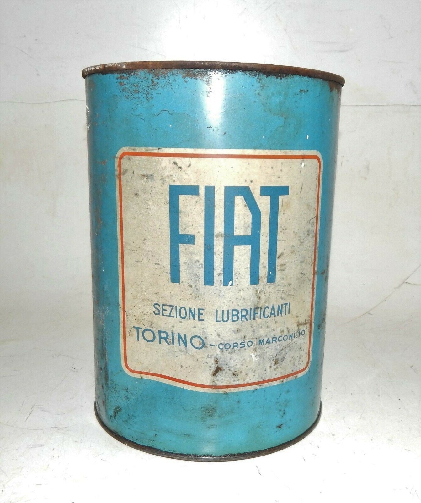 1960's OLIOFIAT MOTOR OIL CAN CONTAINER 1 GAL TIN 9.75x7" ALFA LANCIA MASERATI - MotoRaider