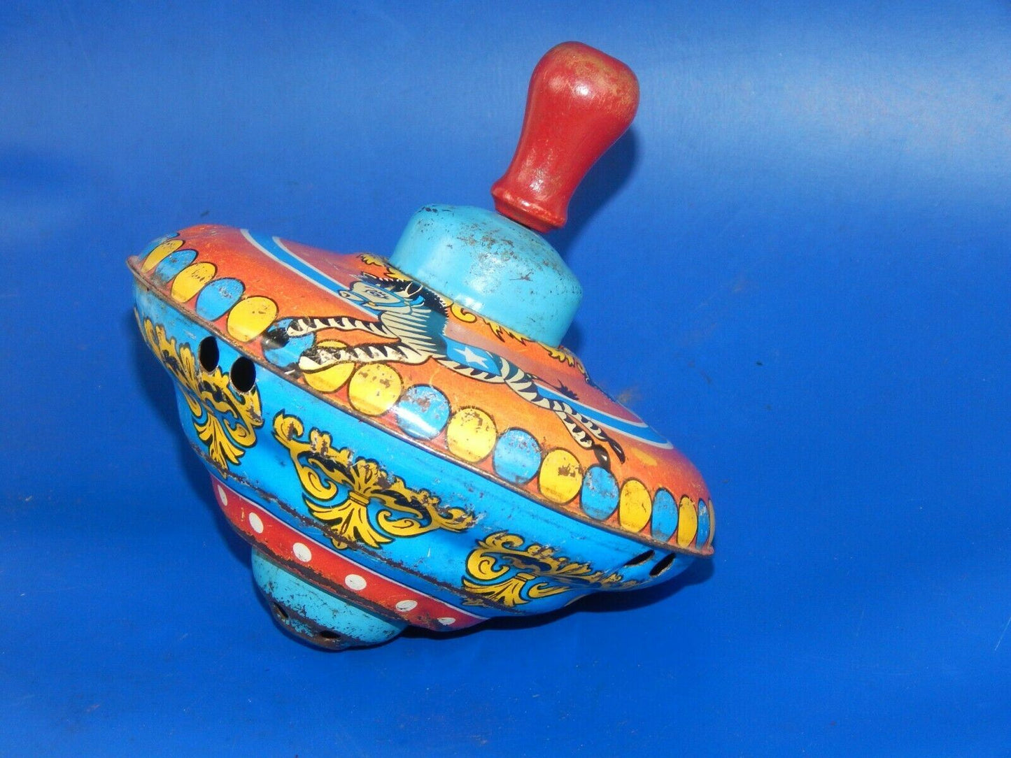 1960's SPIN TOP TIN TOY DIAM=5.5" VINTAGE WOODEN HANDLE - MotoRaider