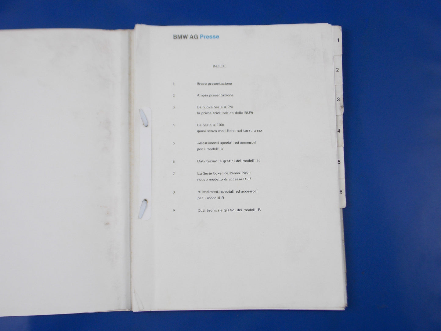 BMW 1986 K75 K100 R65 R80 DEALER SALES PERSON TECHNICAL INFORMATION BOOK ITALIAN - MotoRaider