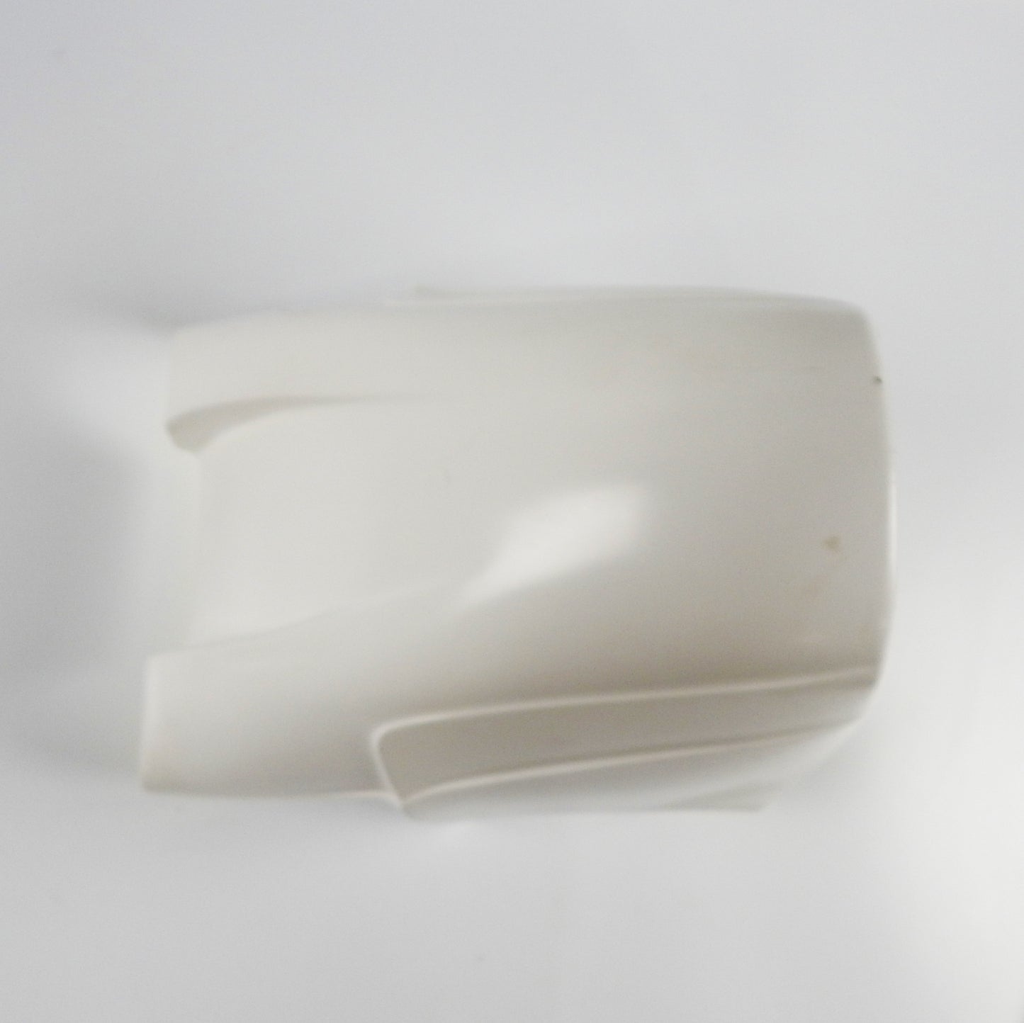 1988 CAGIVA FRECCIA C9 VINTAGE MOTORCYCLE PLASTIC MUD GUARD FRONT FENDER WHITE - MotoRaider