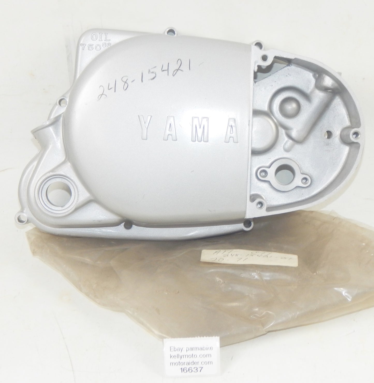 OEM YAMAHA 1969-1971 AT1 CT1 ENGINE MOTOR RIGHT CRANKCASE COVER 248-15421-01 - MotoRaider