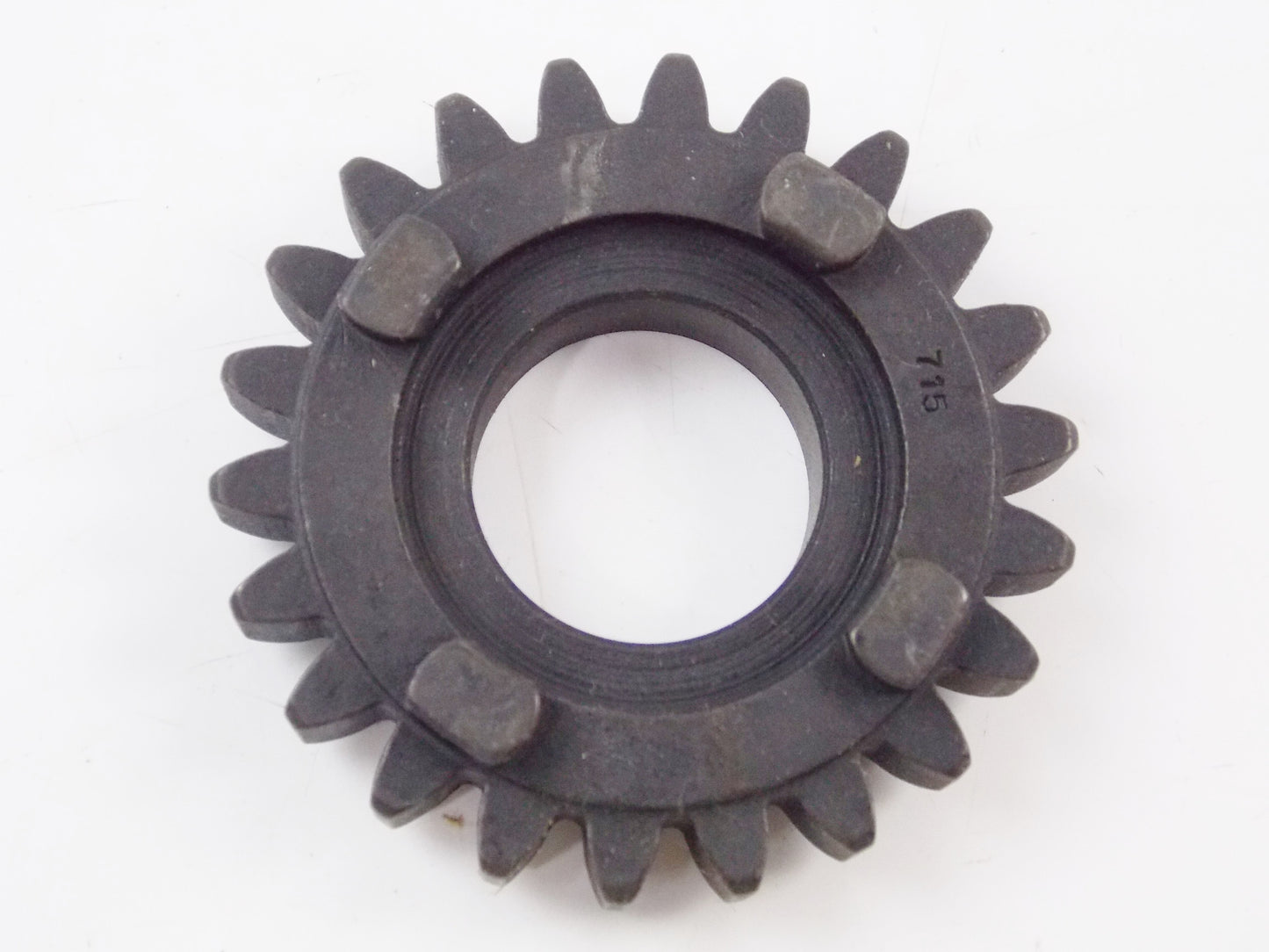NOS OEM 1985-86 HUSQVARNA 250 500 WR CR XC TRANSMISSION 5TH GEAR 22T 161171501 - MotoRaider