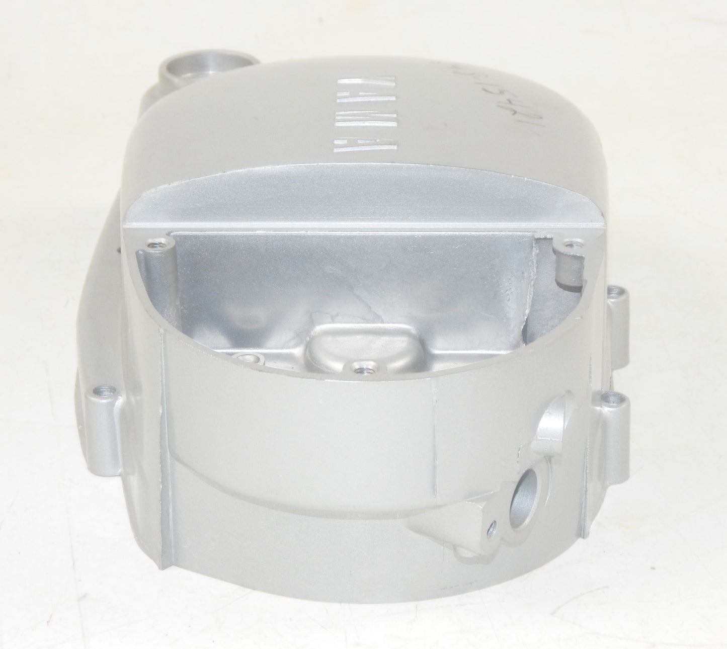 OEM YAMAHA 1969-1971 AT1 CT1 ENGINE MOTOR RIGHT CRANKCASE COVER 248-15421-01 - MotoRaider