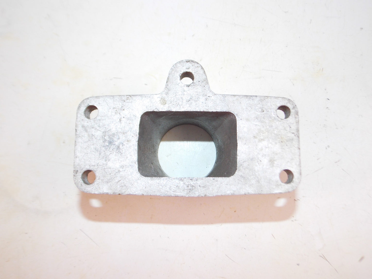 BETA MOTOR ENGINE CARBURETOR INTAKE MANIFOLD MOUNT OD=44mm BOLT PATTERN 90x30mm - MotoRaider