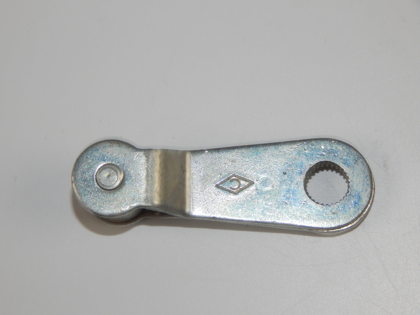 1970's VINTAGE MOTORCYCLE REAR WHEEL BRAKE PLATE LEVER ARM ACTUATOR - MotoRaider