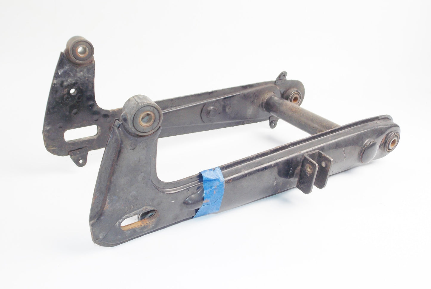HONDA 1969 DREAM CA160 FRAME CHASSIS BLACK REAR SUSPENSION SWING ARM - MotoRaider