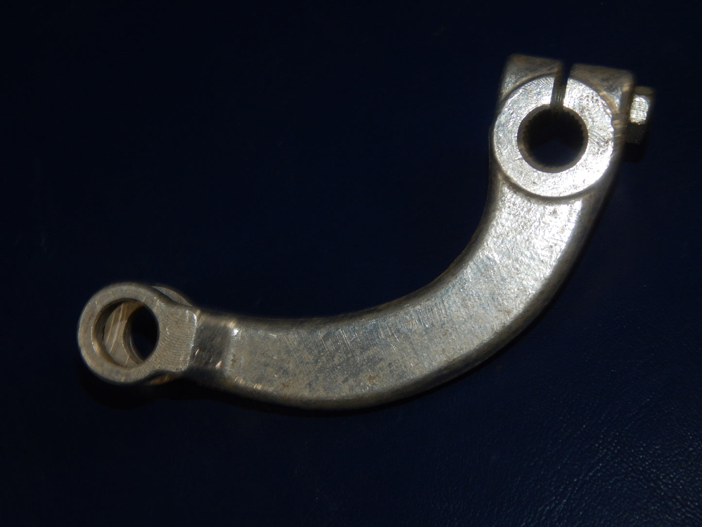 NOS 1977 SACHS HERCULES DKW GS 125 1756 REAR WHEEL BRAKE PLATE LEVER ACTUATOR - MotoRaider