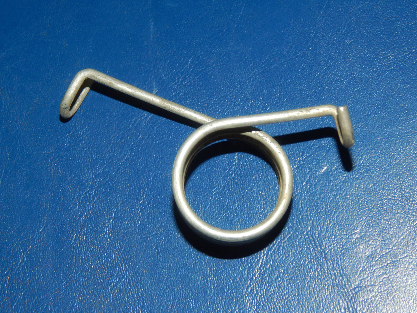 1977 SACHS HERCULES DKW GS 125 1756 REAR WHEEL BRAKE PLATE LEVER ACTUATOR SPRING - MotoRaider