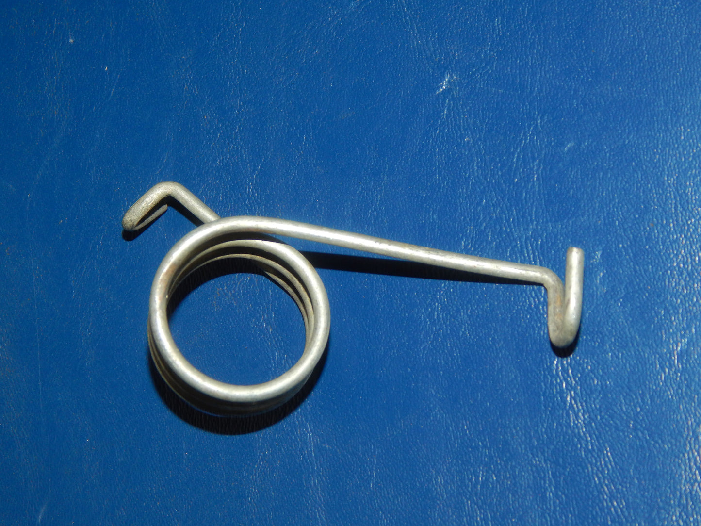 1977 SACHS HERCULES DKW GS 125 1756 REAR WHEEL BRAKE PLATE LEVER ACTUATOR SPRING - MotoRaider