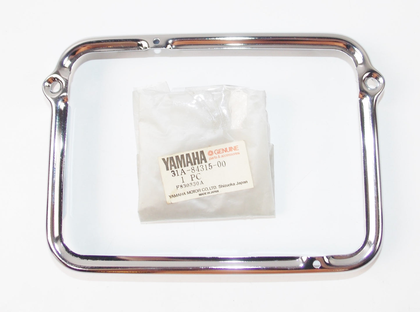 NOS OEM YAMAHA 1984-1990 FJ600 | 1983-1992 XJ900 HEADLIGHT RIM 31A-84315-00 - MotoRaider
