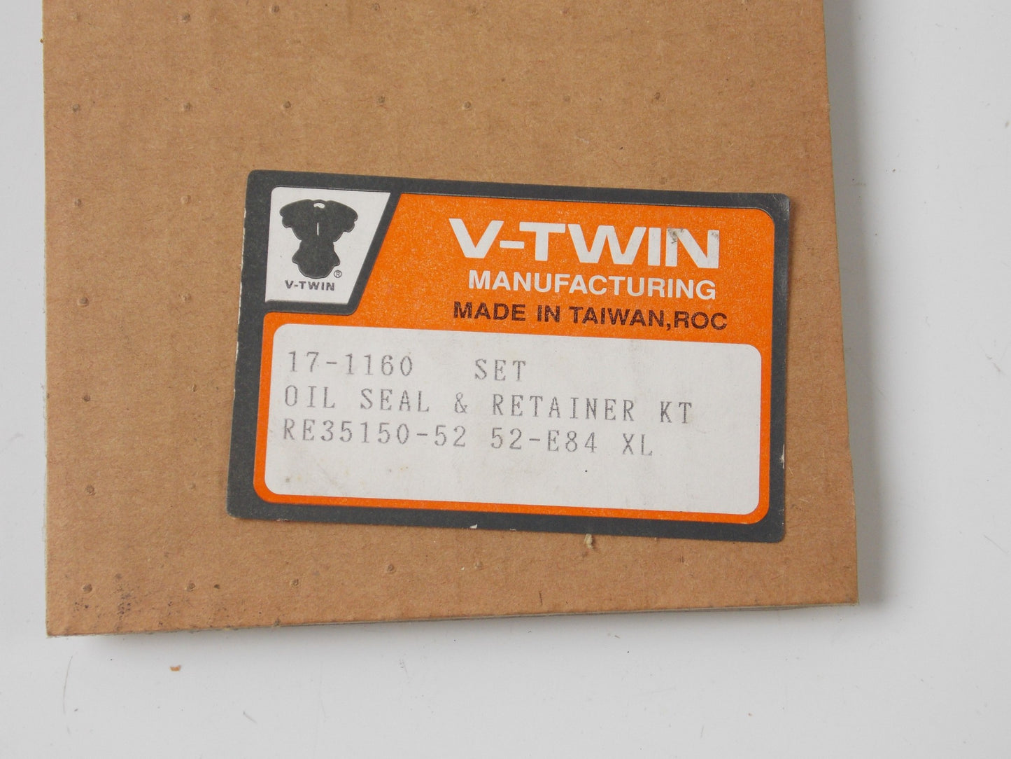 NOS V-TWIN HARLEY DAVIDSON XL OIL SEAL RETAINER SET 17-1160 - MotoRaider