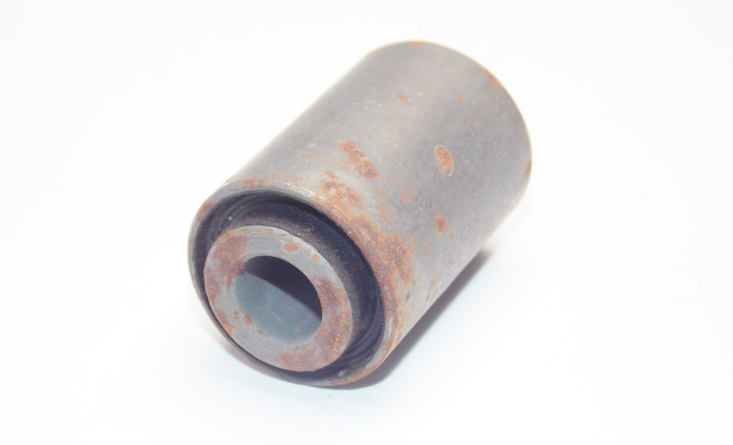 OEM YAMAHA 1982-1983 | 1987-2002 XT600 XV250/535 DAMPER HOLDER 5A8-23434-00 - MotoRaider