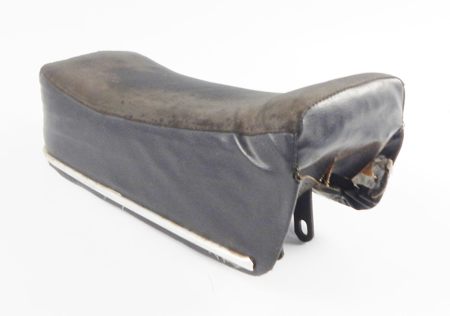 1968 PERIPOLI GIULIETTA AMERICA JUNIOR 50 SADDLE FOAM SEAT L=14" W=7" VINTAGE - MotoRaider
