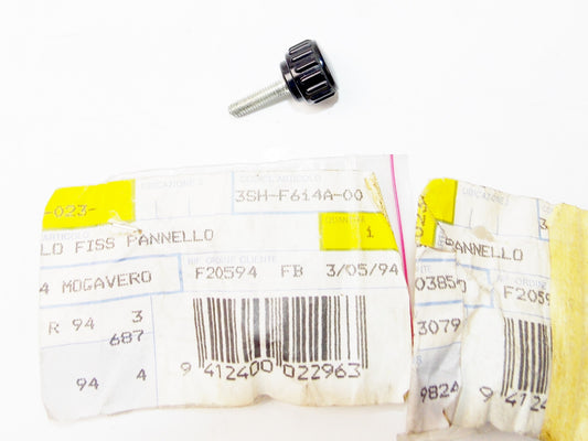 NOS OEM 1991 YAMAHA TDR125 SCREW PANEL FAIRING KNOB 3SH-F614A-00 - MotoRaider