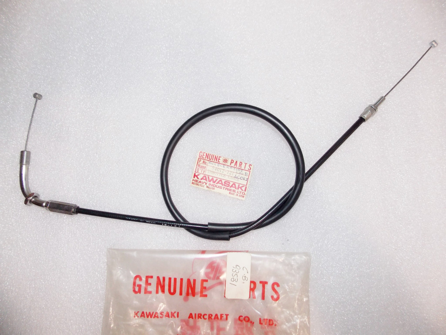 NOS OEM 1984-1987 KAWASAKI KX80/250/500 KXD80 THROTTLE CABLE 54012-121 - MotoRaider