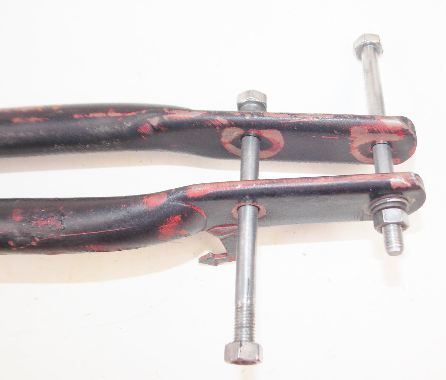 1972 MORINI CORSARO 125 MOTOR ENGINE FRAME CHASSIS FRONT MOUNT BRACKETS + BOLTS - MotoRaider