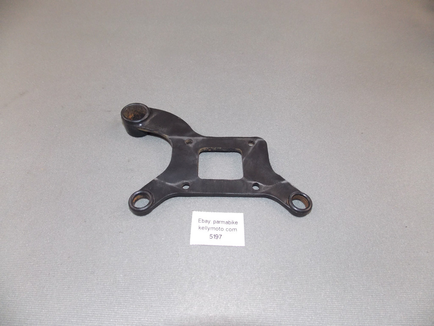 1992 KTM MXC 250 FRONT BRAKE LINE HOSE TUBE HOLDER PLATE BRACKET - MotoRaider
