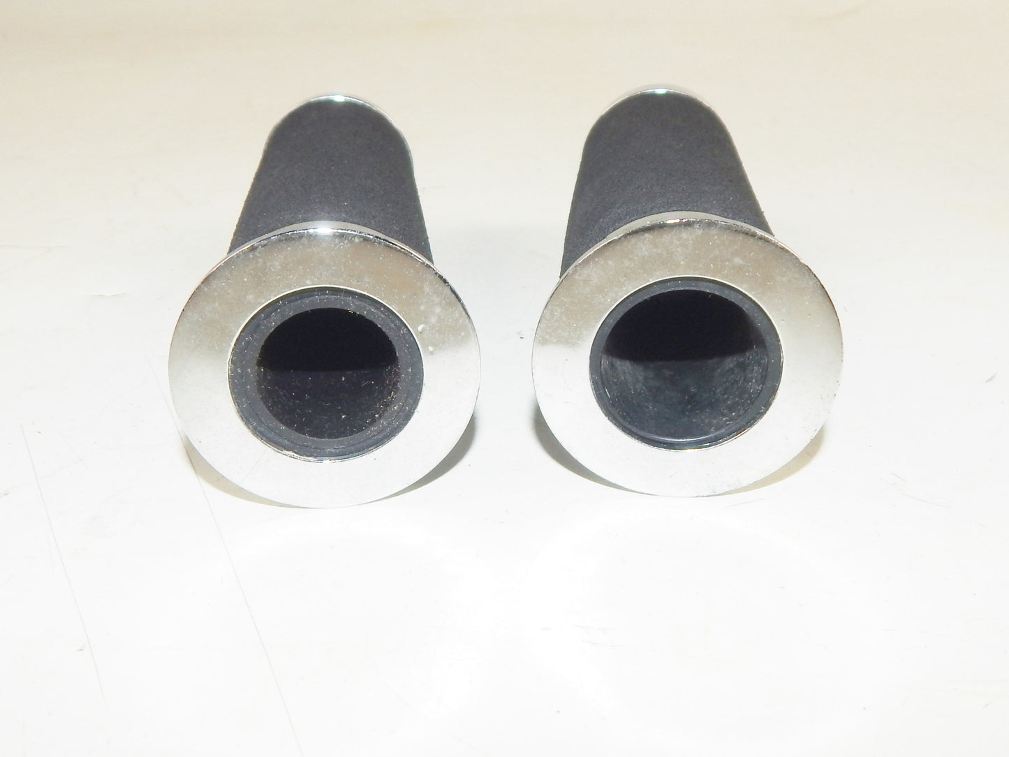 CHOPPER ROADWAWK METAL CHROMED RUBBER FOAM HANDLEBAR GRIP HOLES=22/24mm HARLEY - MotoRaider