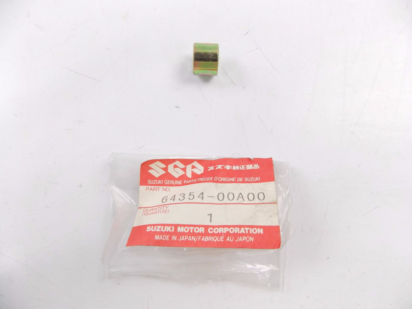 NOS OEM SUZUKI 1984 GS1150 GS1150ESE 1985 GS1150EG GS1150ESE SPACER 64354-00A00 - MotoRaider