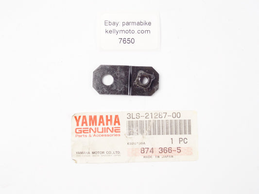 NOS OEM 1991 YAMAHA XV250 REGULAR BRACKET PLATE 3LS-21287-00 - MotoRaider