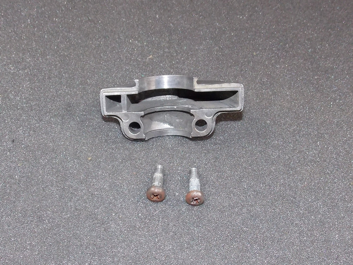 OEM YAMAHA 1976 YZ 400 YZ400 LOWER THROTTLE PIPE HOLDER ALUMINUM - MotoRaider