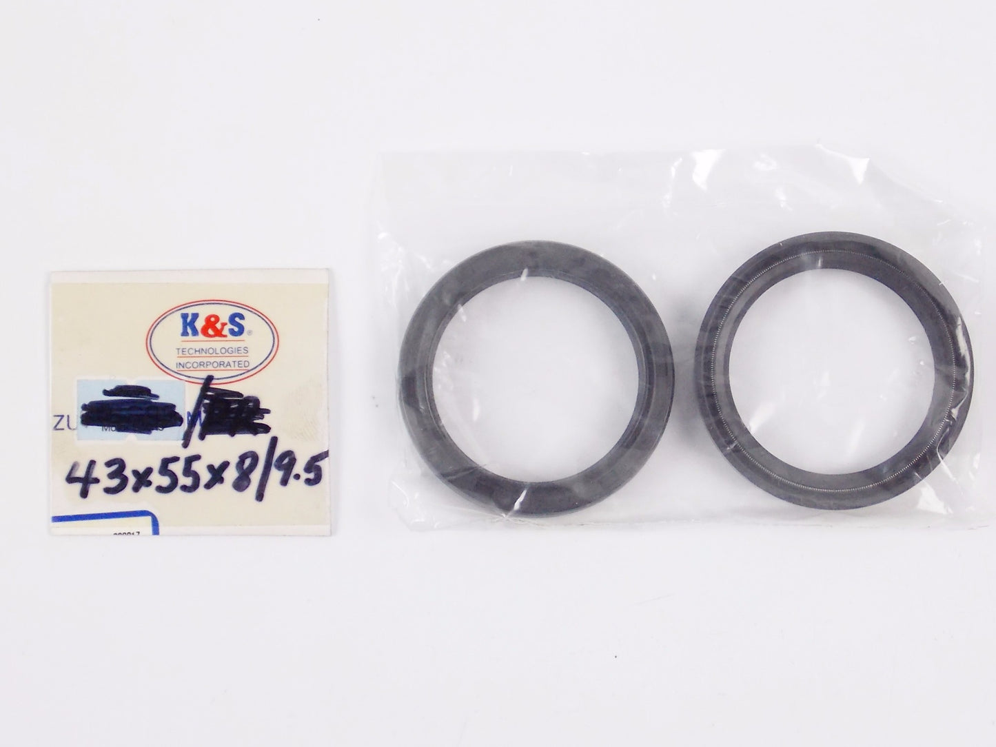 K&S FRONT FORK OIL SEAL SET 43x55x8/9.5 43mm x 55mm x 8/9.5mm YAMAHA SUZUKI - MotoRaider