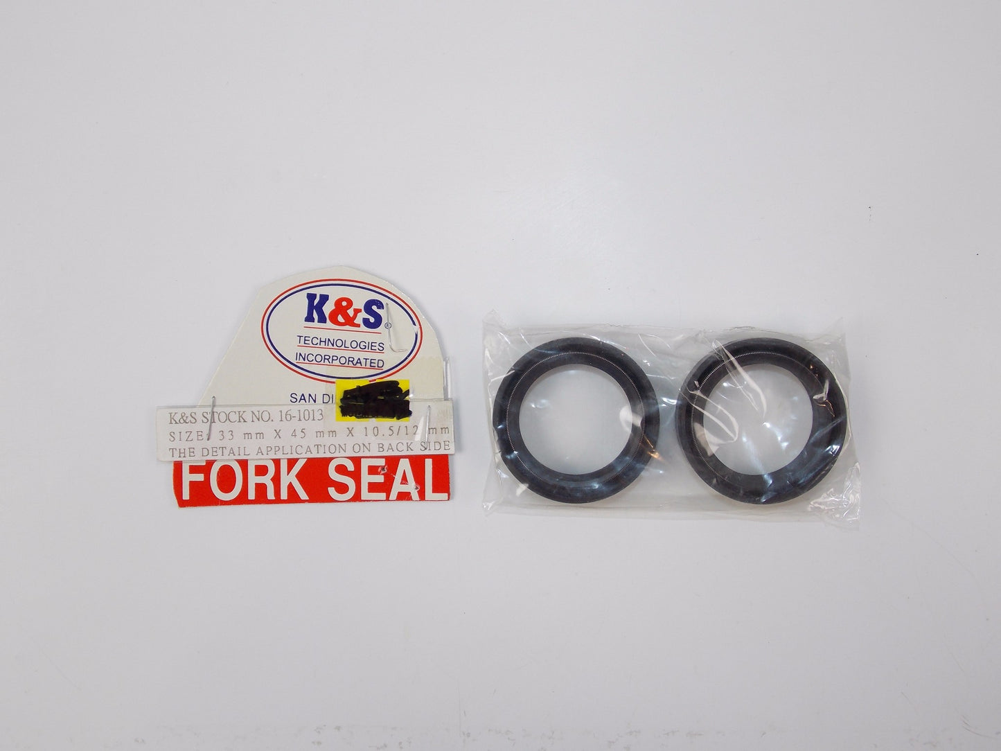 FRONT FORK SEAL SET 33x45x10.5/12 33mm x 45mm x 10.5/12mm YAMAHA KAWASAK 16-1013 - MotoRaider