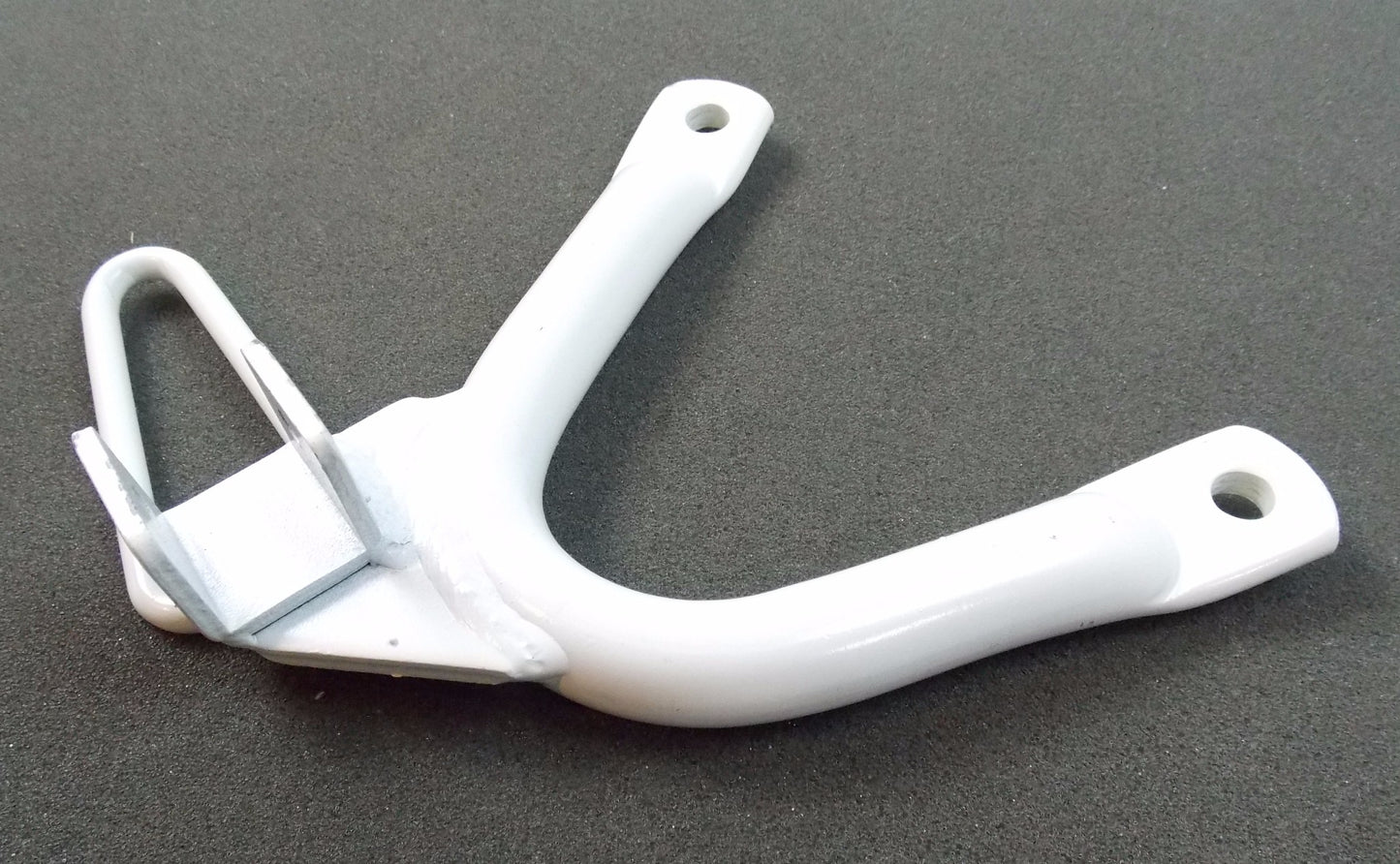 NOS OEM CAGIVA 87-88 T4-350R/E T4-500R/E RH WHITE FOOT REST SUPPORT 800L50318 - MotoRaider