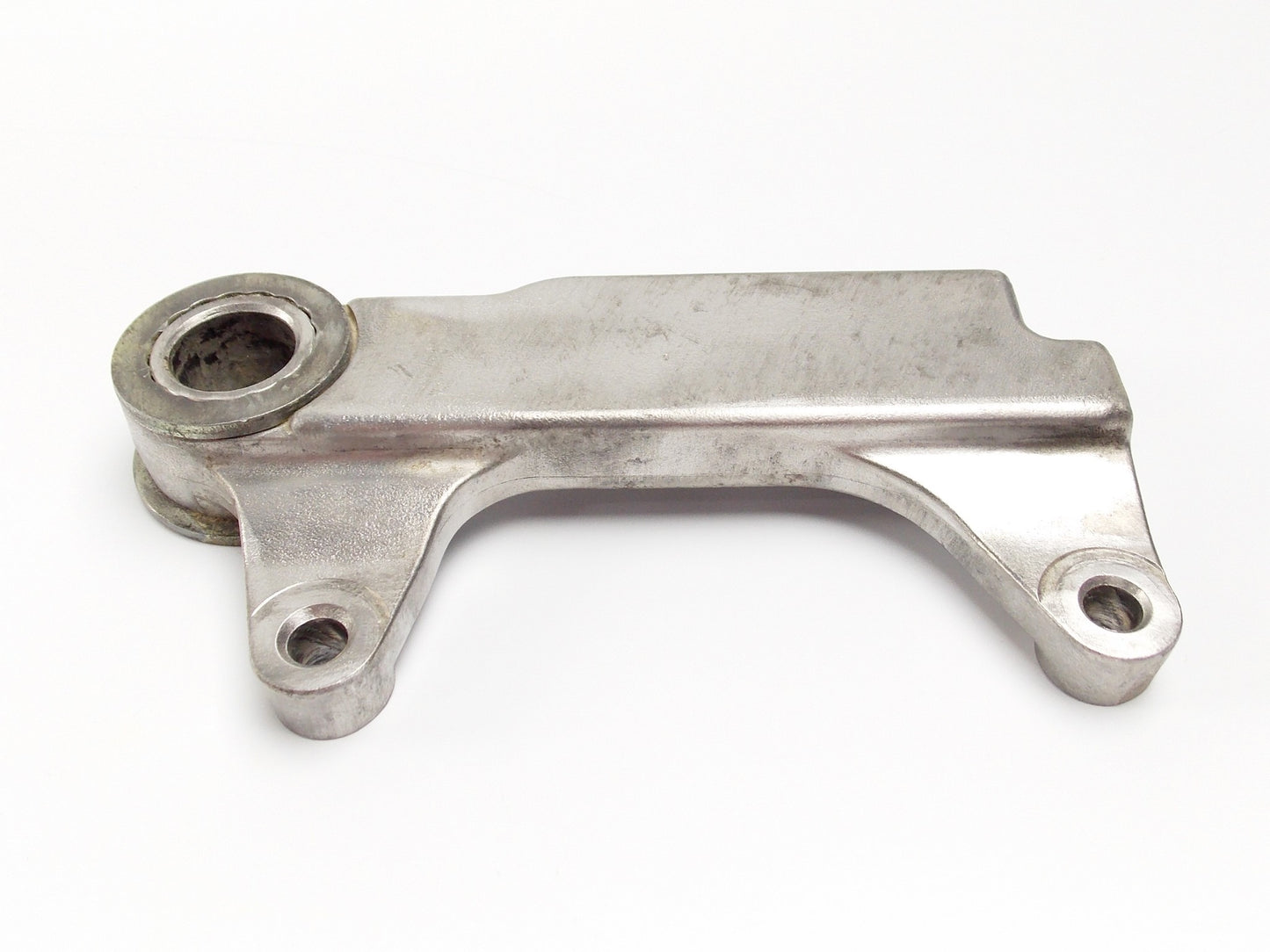 1990 YAMAHA YZ 125 REAR WHEEL BRAKE DISC SUPPORT BRACKET MOUNT 3SP-25920-00 - MotoRaider