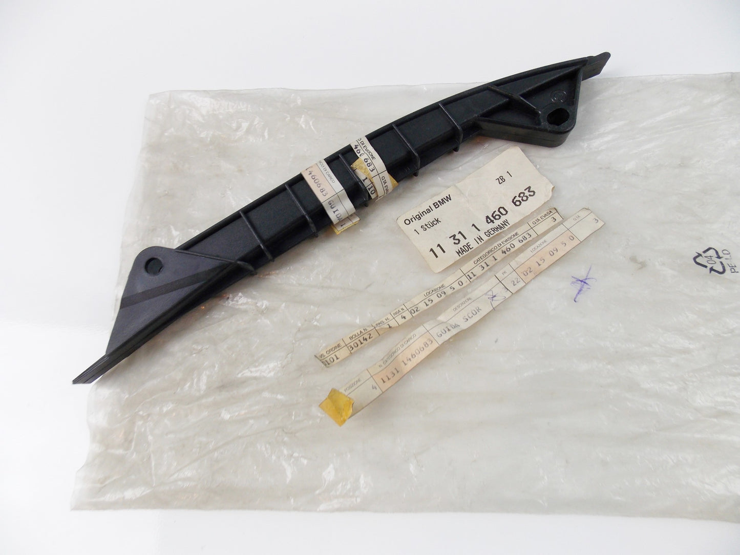 NOS OEM BMW 86-96 K 75 84-90 K 100/LT/RS/RT SLIDE RAIL # 11311460683 - MotoRaider