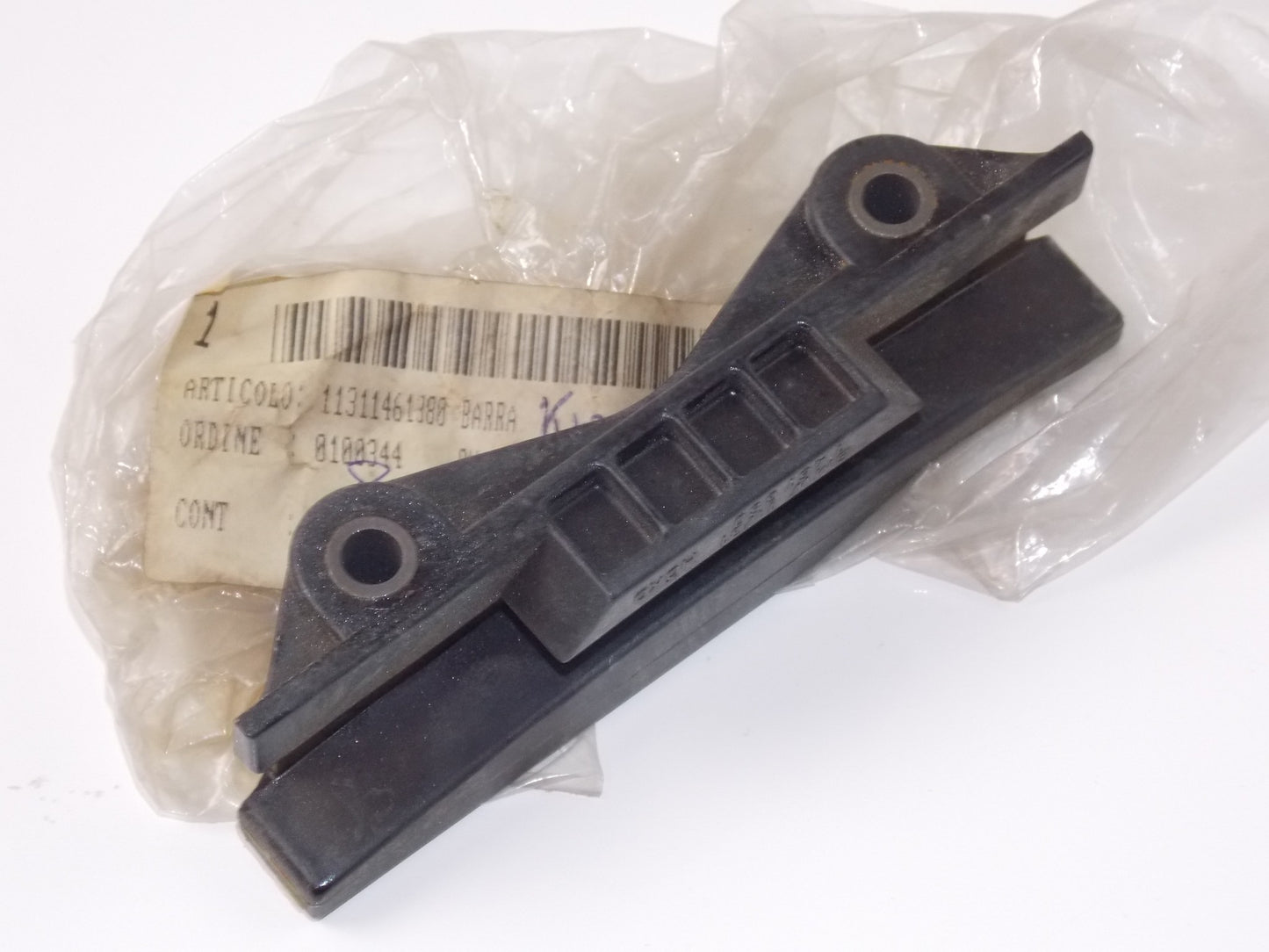 NOS OEM BMW 89-2009 K1/100RS/1100RS/1200 GUIDE RAIL # 11311461380 - MotoRaider