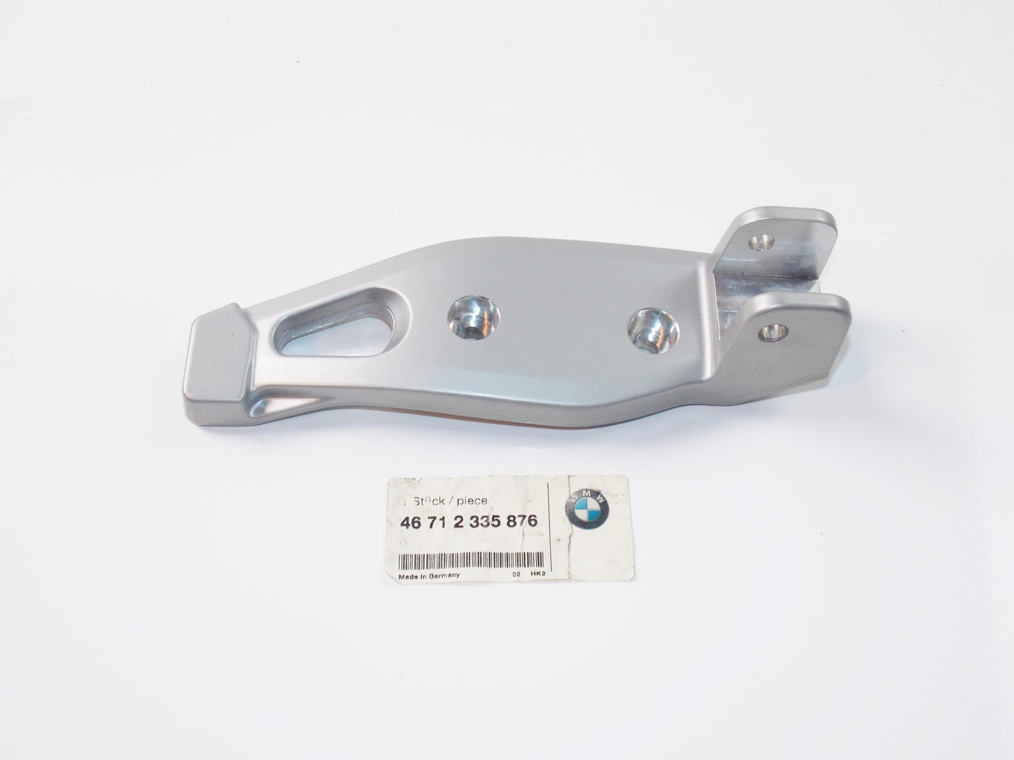 NOS OEM BMW 2000-2006 R 1150 R FOOTREST PLATE REAR RIGHT # 46712335876 - MotoRaider
