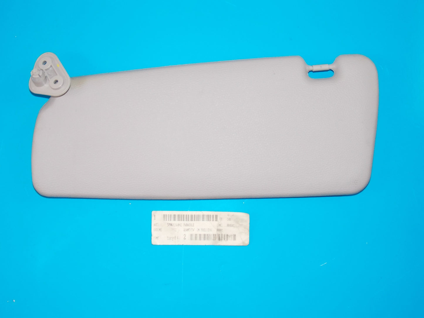 NOS OEM BMW 94-00 318ti AUT/MAN SUN VISOR WITH COVERING RIGHT MIRROR 51168256042 - MotoRaider
