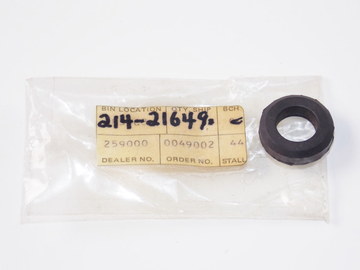 NOS OEM YAMAHA 68-70 DT1 DT1 BASE DT1 MX DT1 S FRAME DAMPER 214-21649-00 - MotoRaider